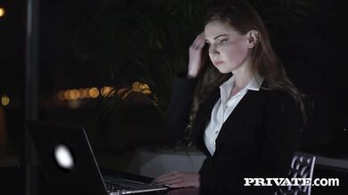 Sexy Russian model Melissa Grand got fucked at hotel