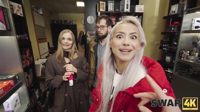 Horny blonde Veronica Leal takes every inch of that dick in her snatch